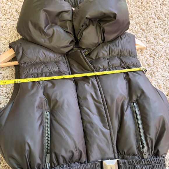 BCBGMaxAzria Dark Army Green Puffer Vest with Belt - Picture 5 of 10